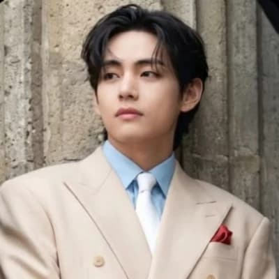 Kim Taehyung thumbnail