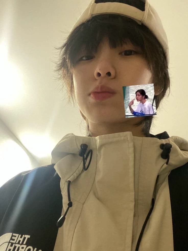 Hyunjin thumbnail