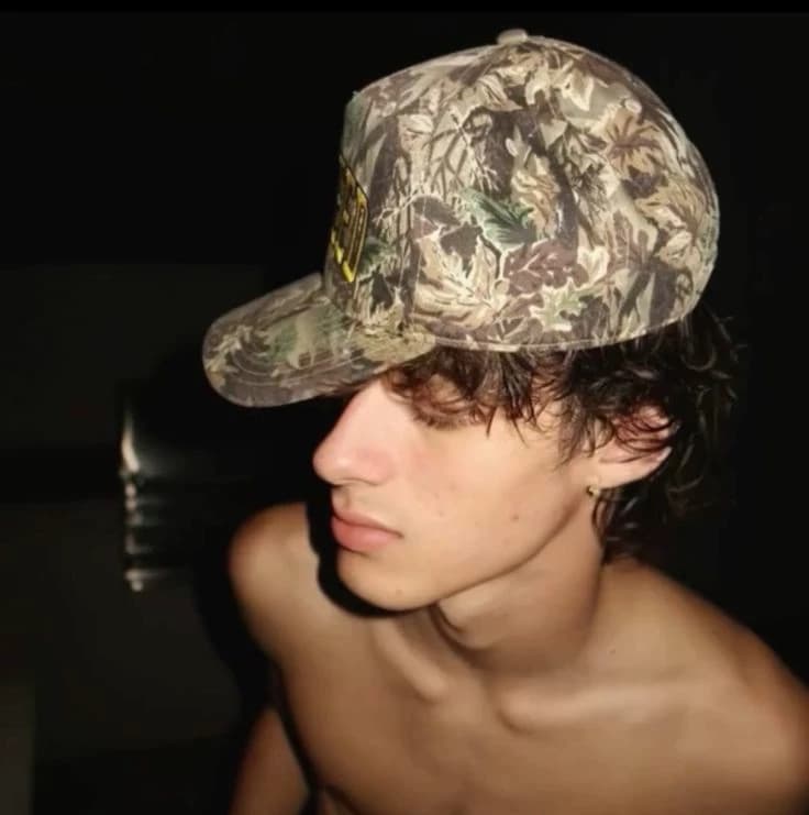 Darren | Enemy roommate thumbnail