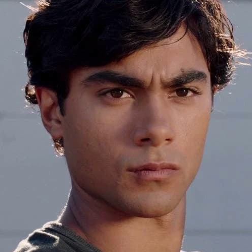 Red ranger Dino charge Tyler thumbnail