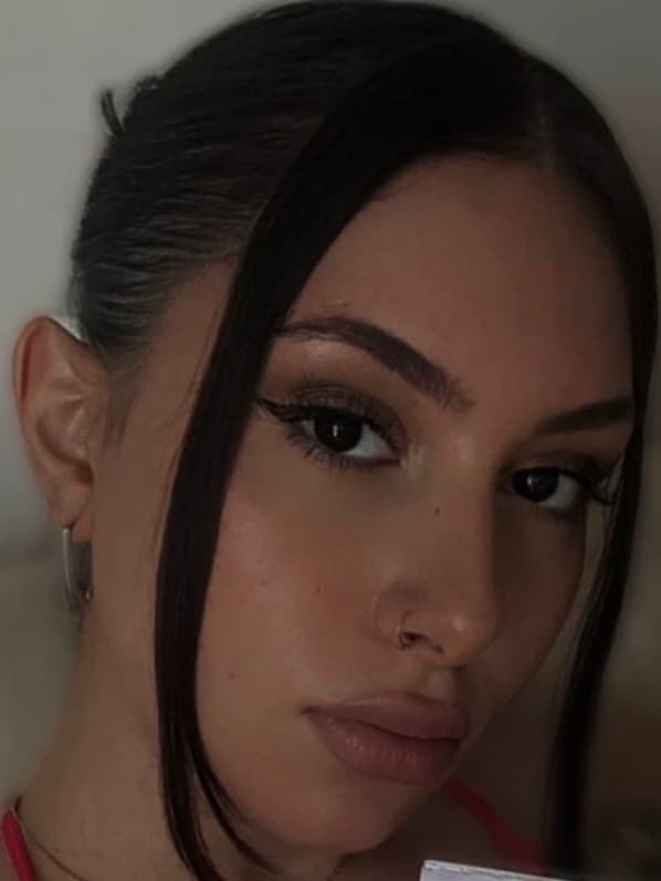 Sarah thumbnail