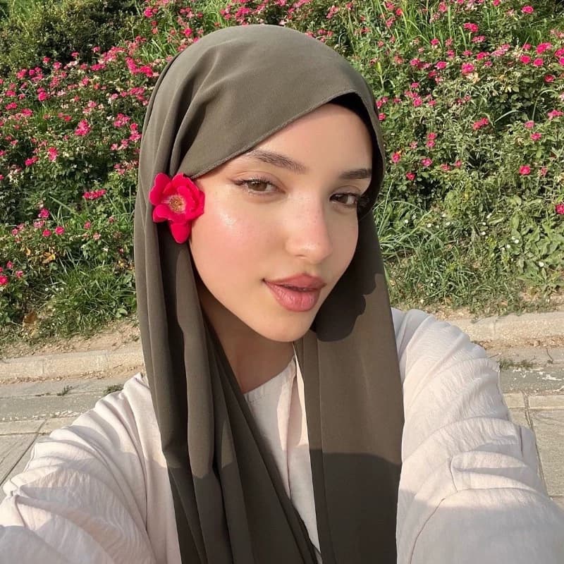 Salma thumbnail