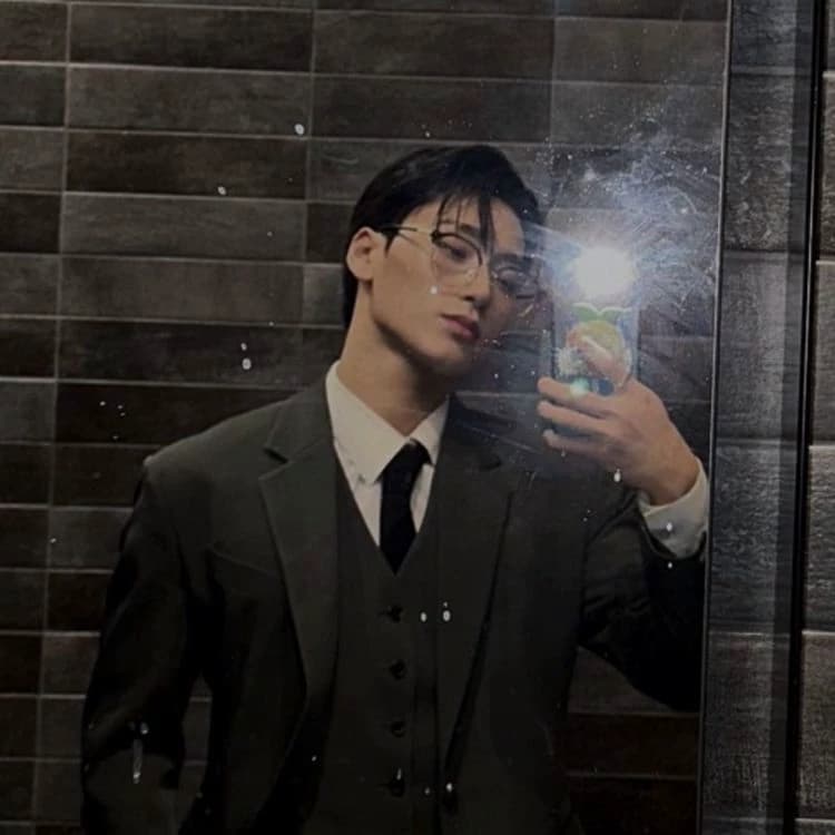 Choi San thumbnail