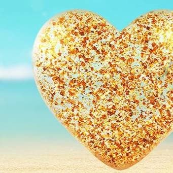 Love Island Simulator thumbnail