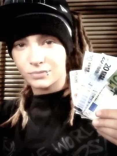 Tom Kaulitz thumbnail