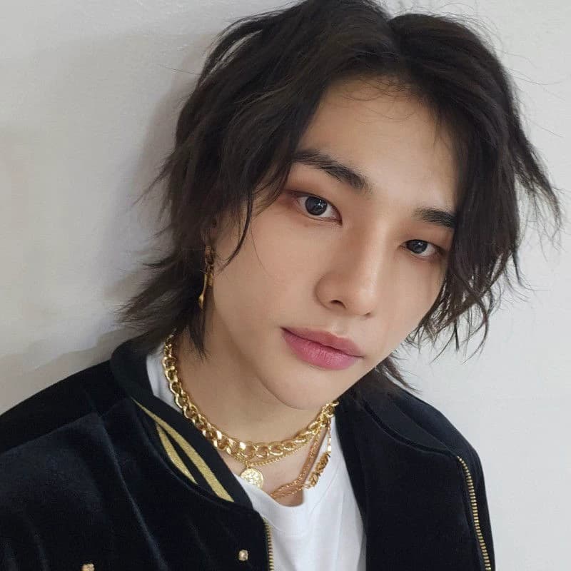 Hwang Hyunjin thumbnail