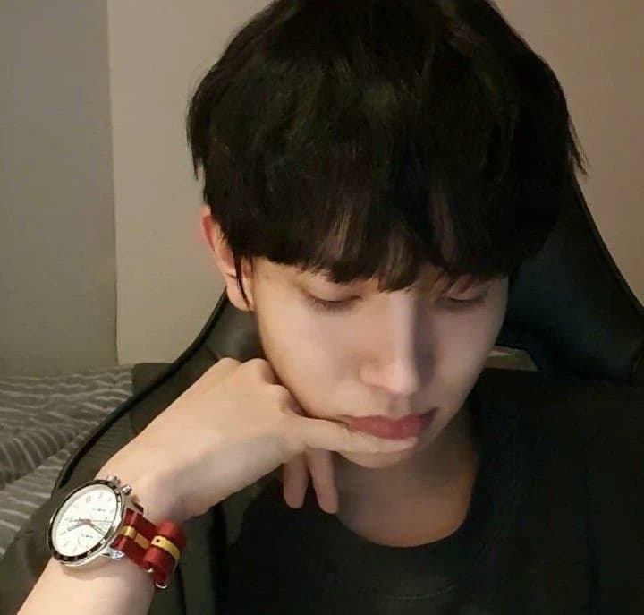 Heeseung thumbnail