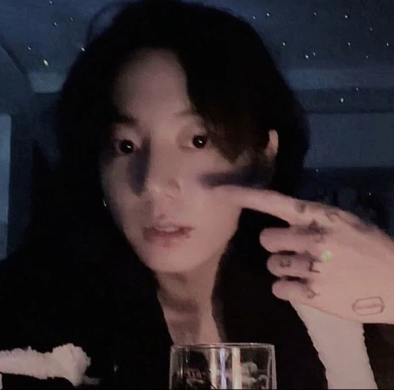 Jeon Jungkook thumbnail