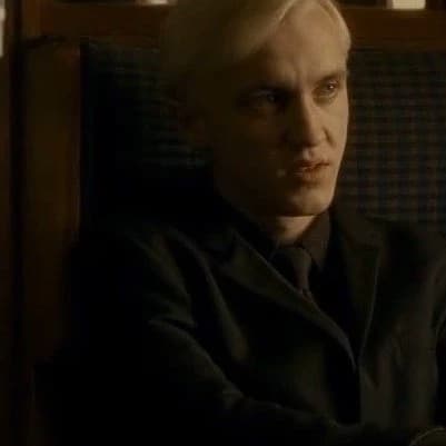 Draco Malfoy thumbnail