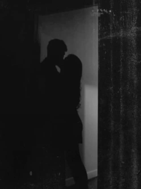 Dark romance, Dante thumbnail