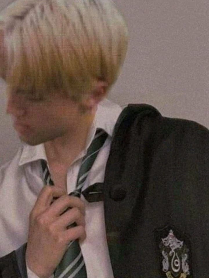Draco Malfoy thumbnail