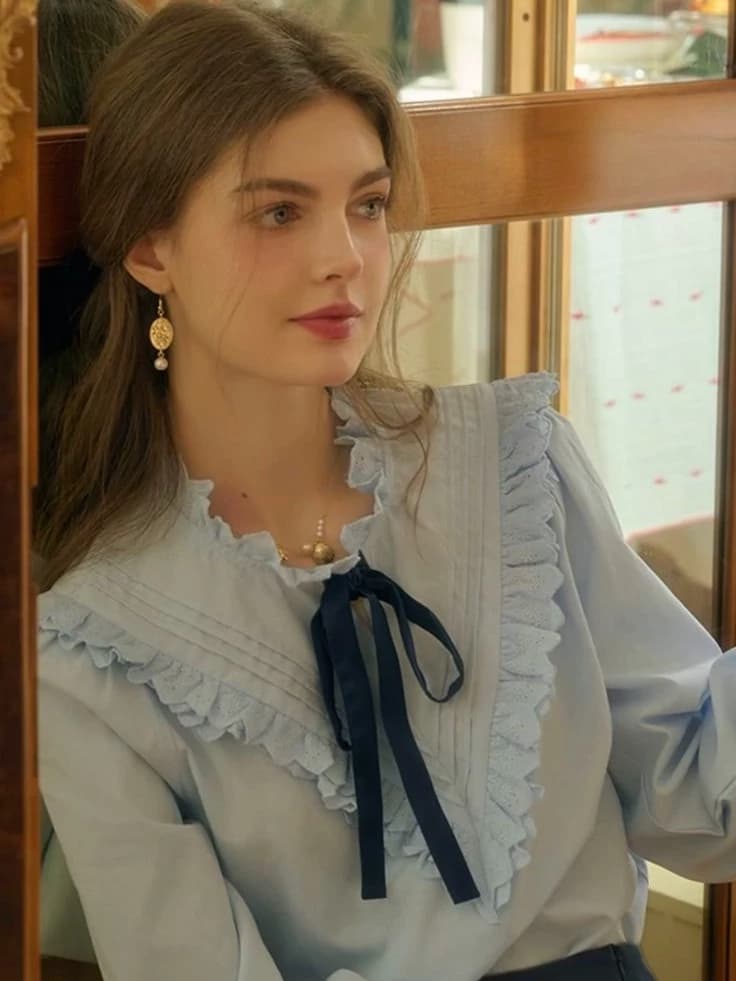 Élise Laurent thumbnail