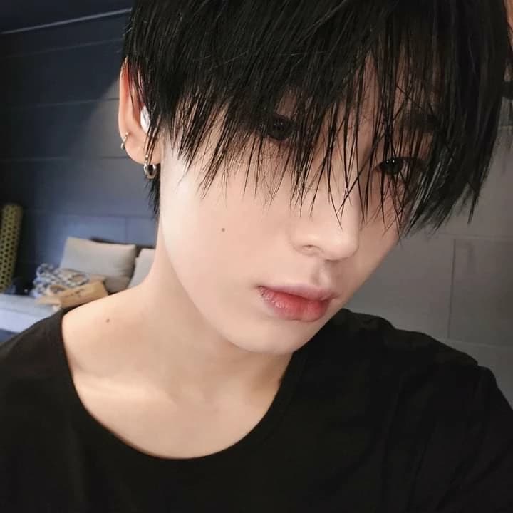 Kim sunoo thumbnail