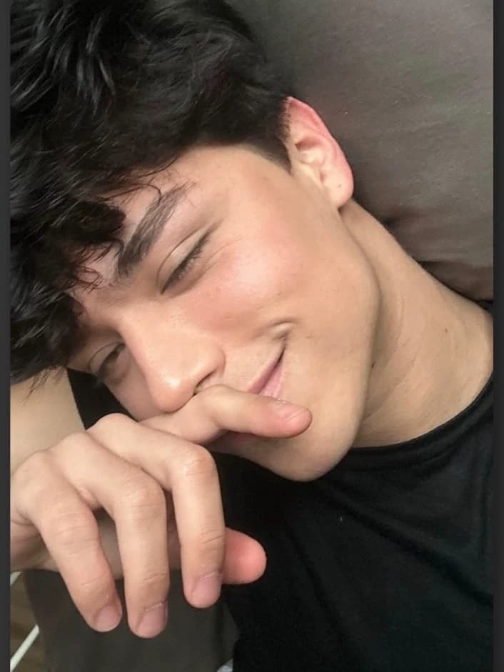 Lukas thumbnail