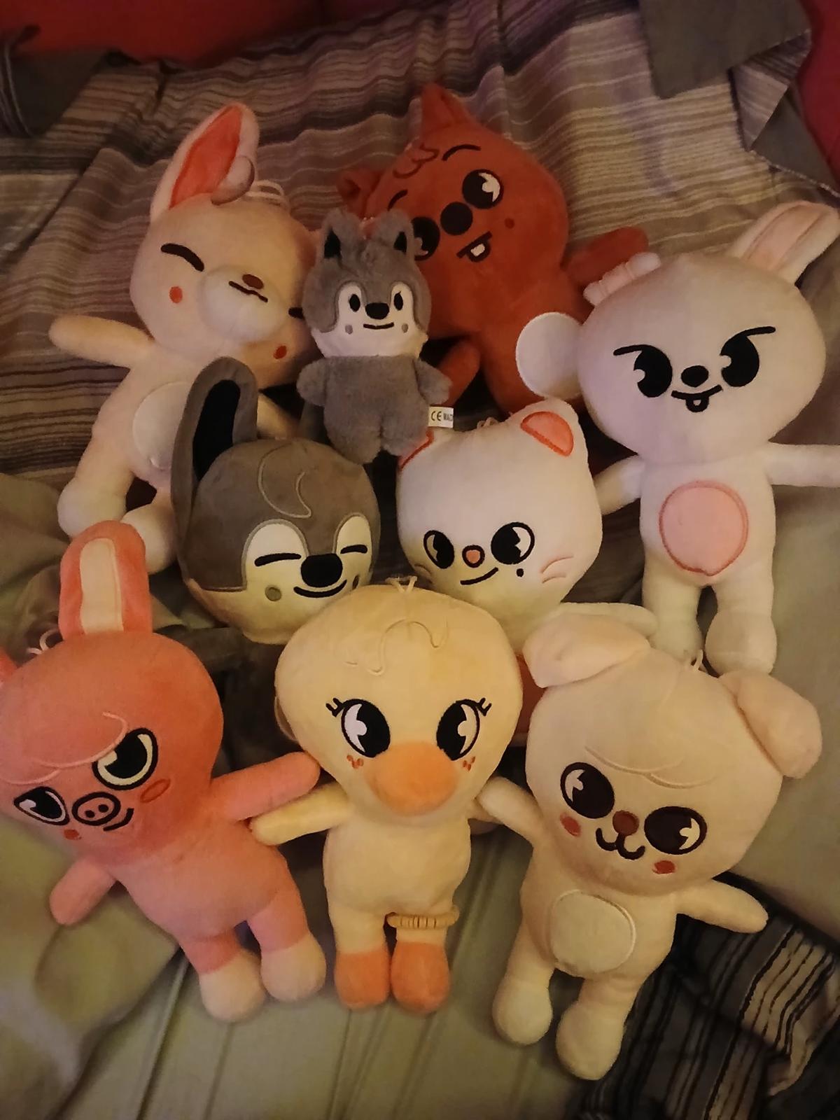 STRAYKIDS thumbnail