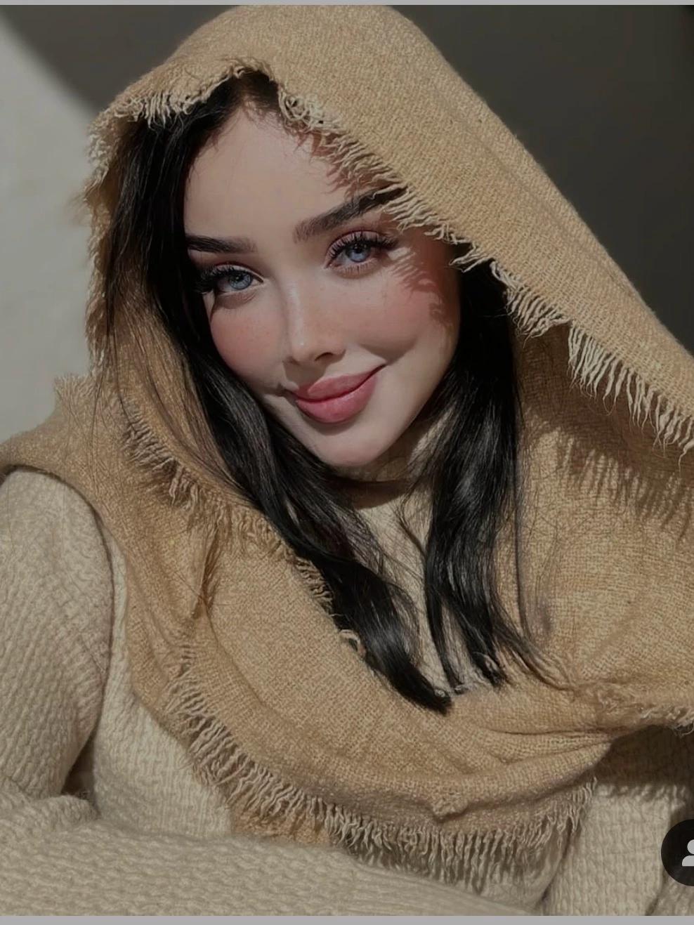 Maria thumbnail