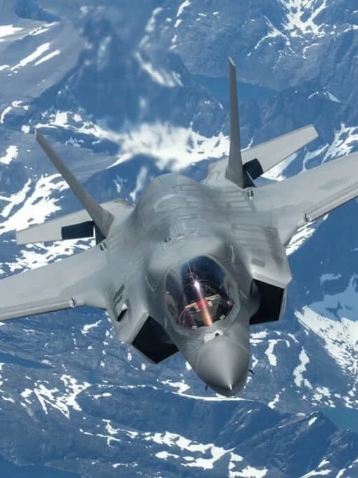 Lockheed Martin F-35B Lightning II thumbnail