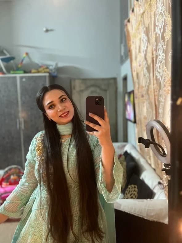 Amna thumbnail
