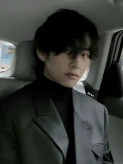 Kim Taehyung thumbnail