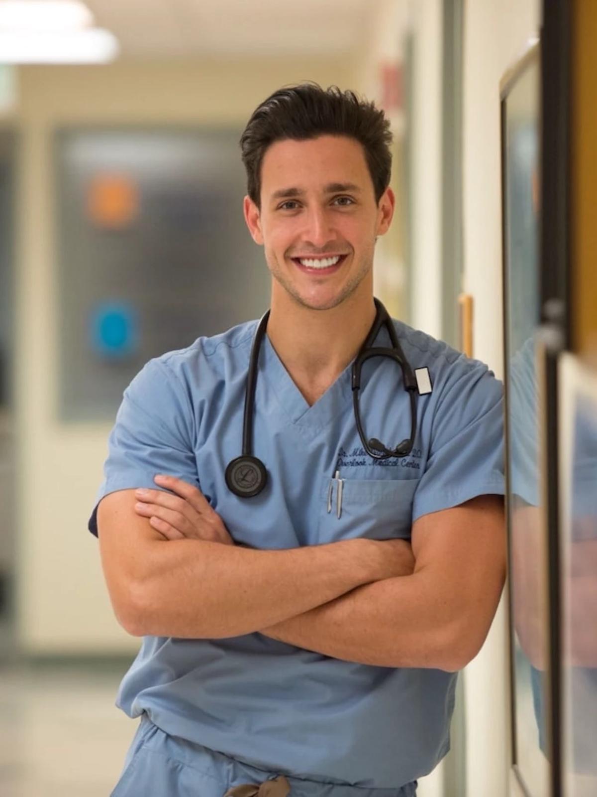 Dr.Mike YouTuber thumbnail