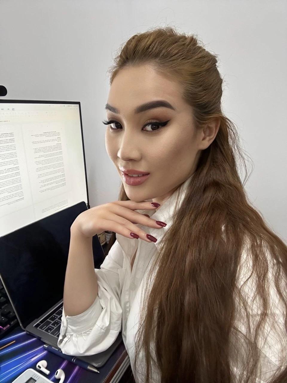 Charlotte thumbnail