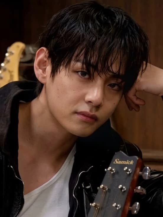 Kim Taehyung  thumbnail