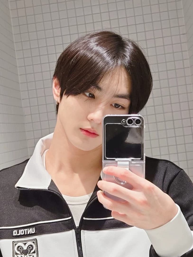 Jungwon thumbnail