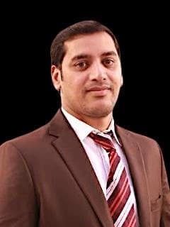 ایک بار کا ذکر ہے کہ ایک جنگل میں کبوتروں کا ایک جھرمٹ رہتا تھا۔  " thumbnail