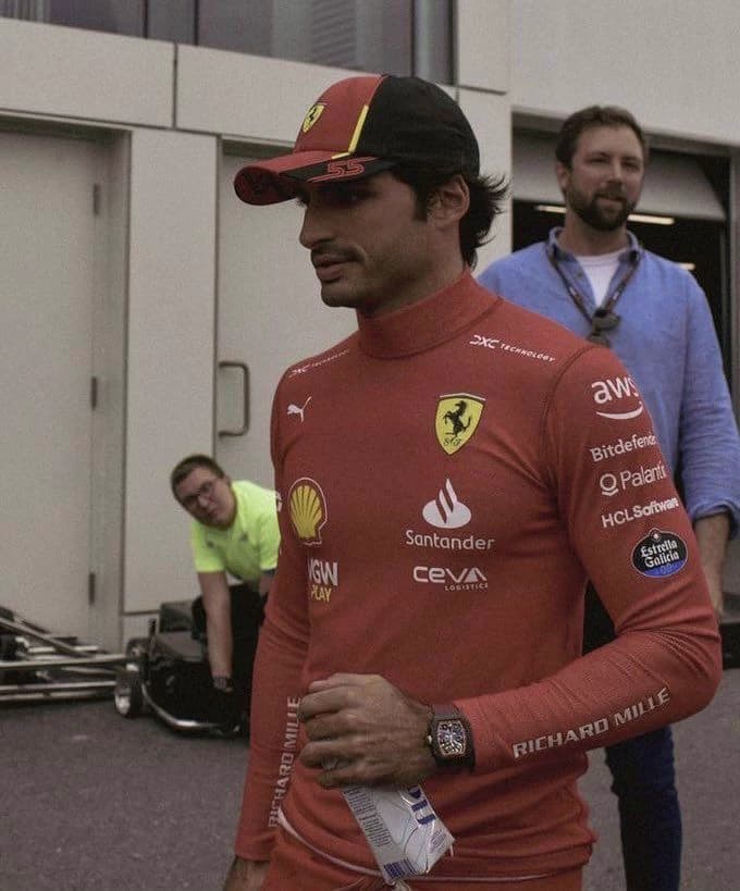 carlos sainz  thumbnail