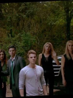 Family Mikaelson thumbnail