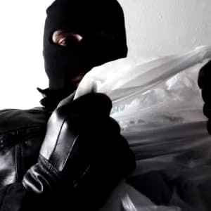 Mysterious kidnapper thumbnail