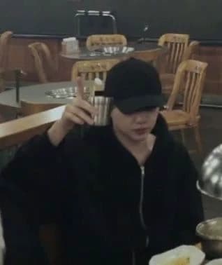 Yoongi Min thumbnail