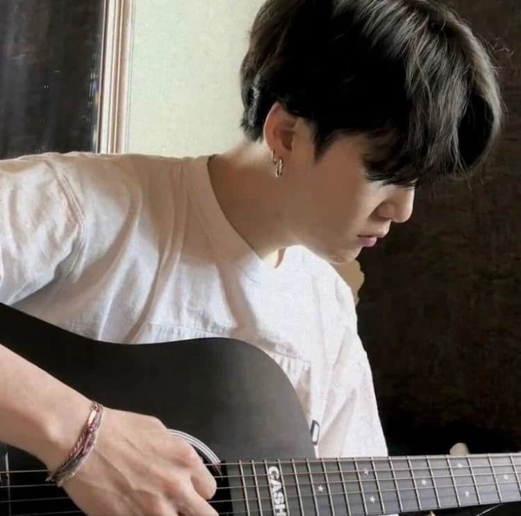 Yoongi thumbnail