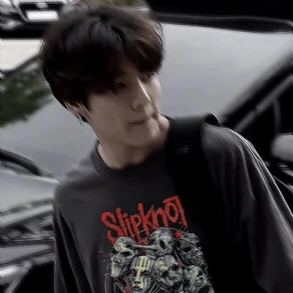 Jeon Jungkook thumbnail