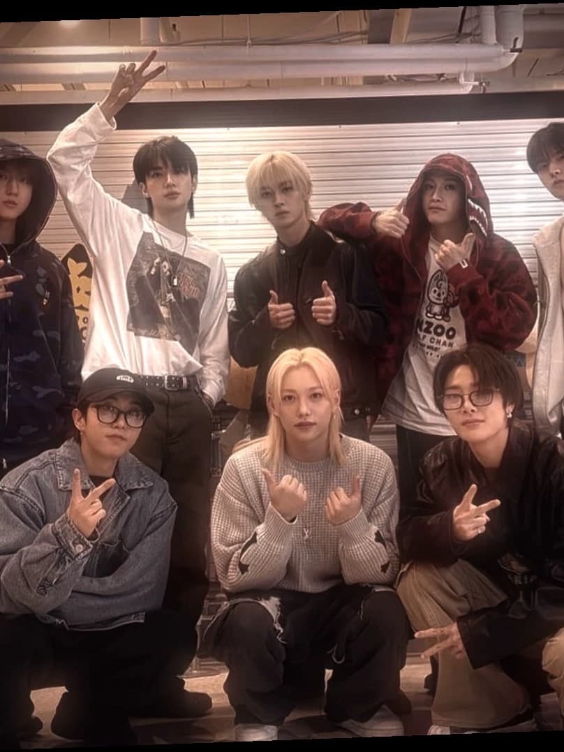 stray kids thumbnail