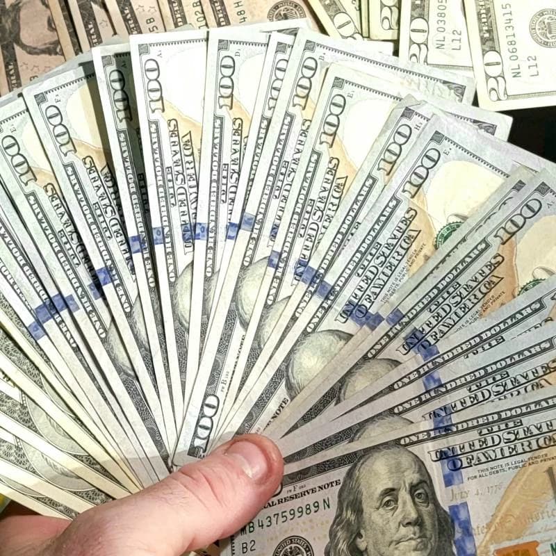 Easy Money Strategist - Moni Stratton V1 thumbnail