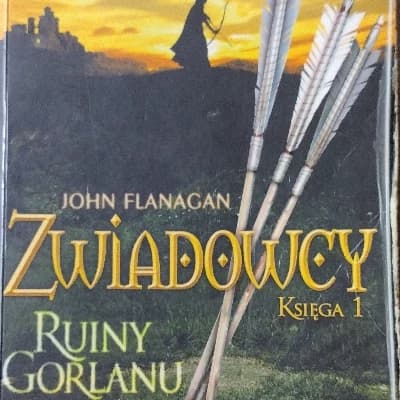 Zwiadowcy księga 1 Ruiny Gorlanu  thumbnail
