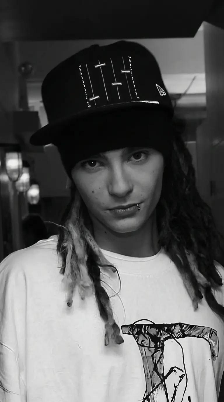 Tom Kaulitz  thumbnail