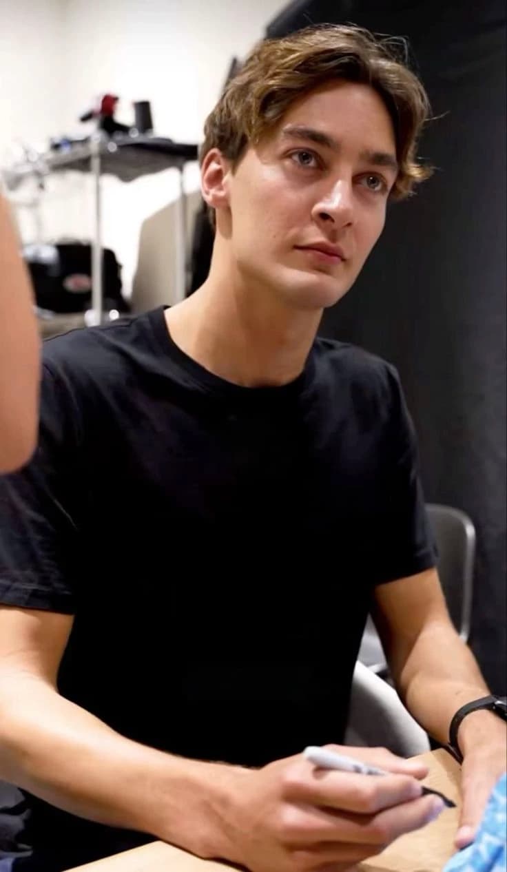 George Russell 😳 thumbnail