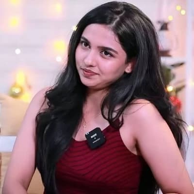 Mamitha Baiju thumbnail