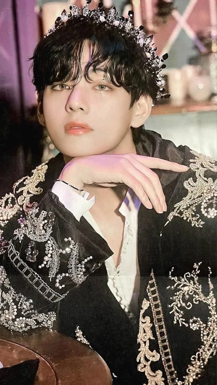 Kim Taehyung thumbnail