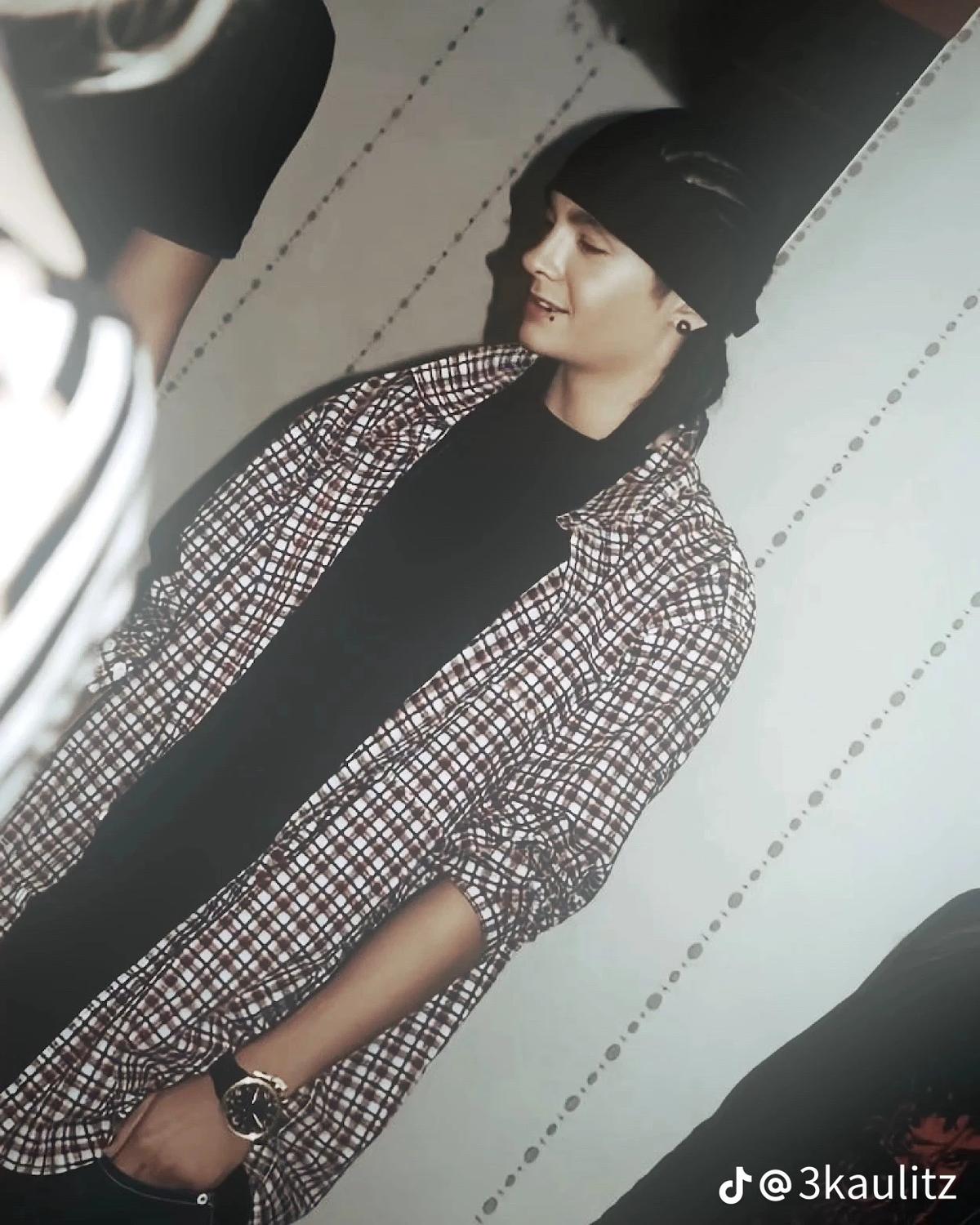 Tom Kaulitz  thumbnail