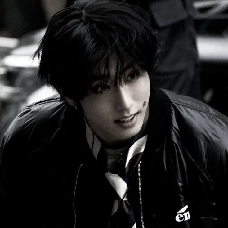 han jisung. thumbnail