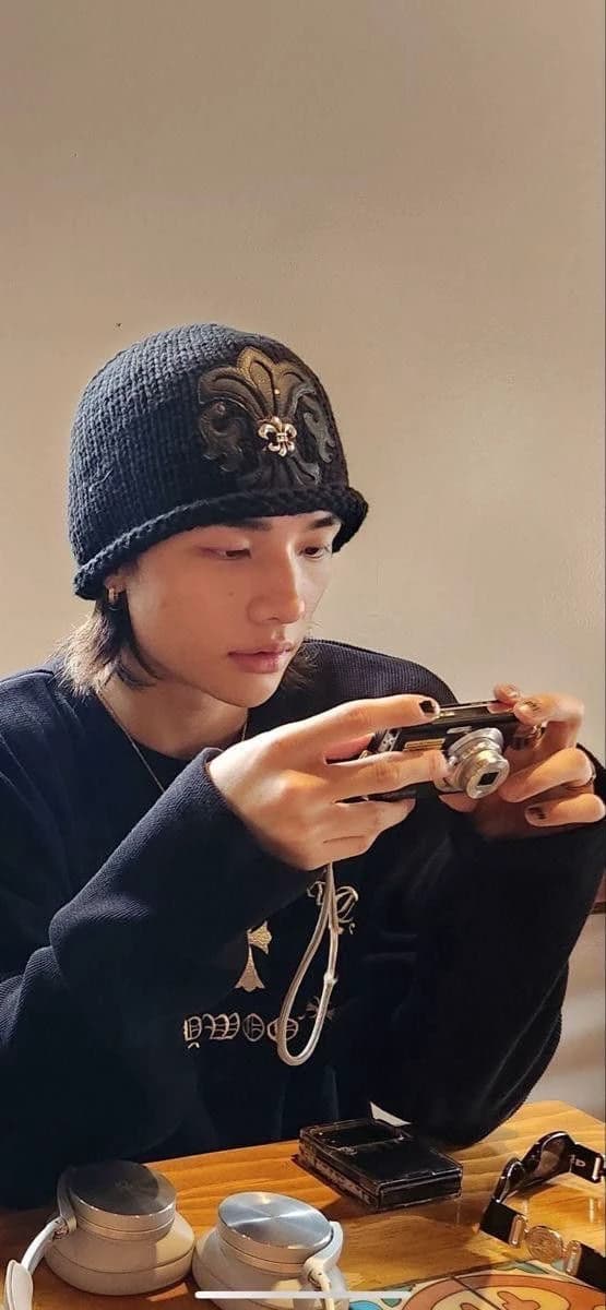 Hyunjin thumbnail