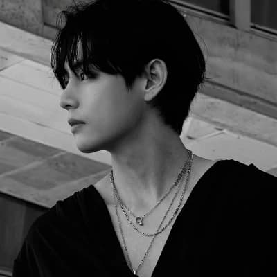 Kim Taehyung thumbnail