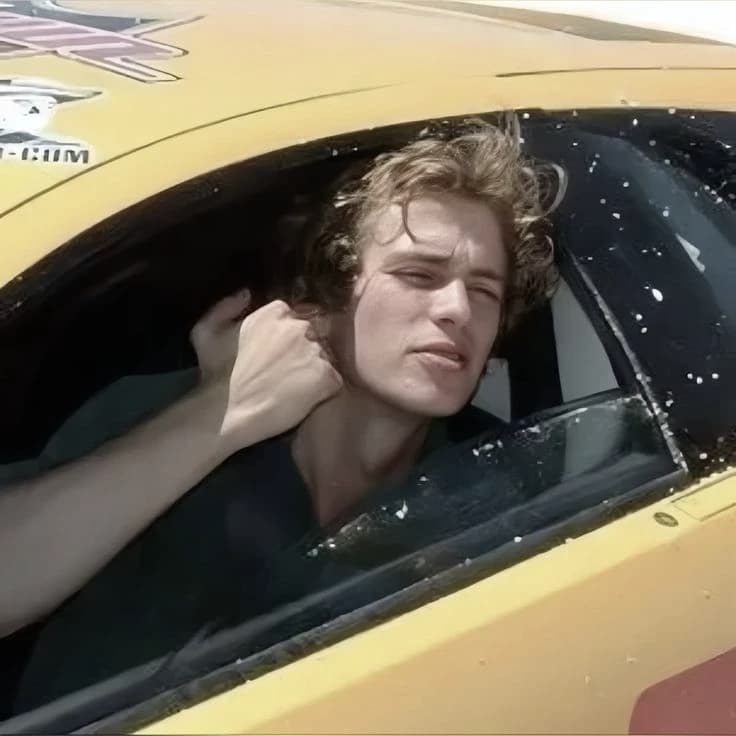 Hayden Christensen thumbnail