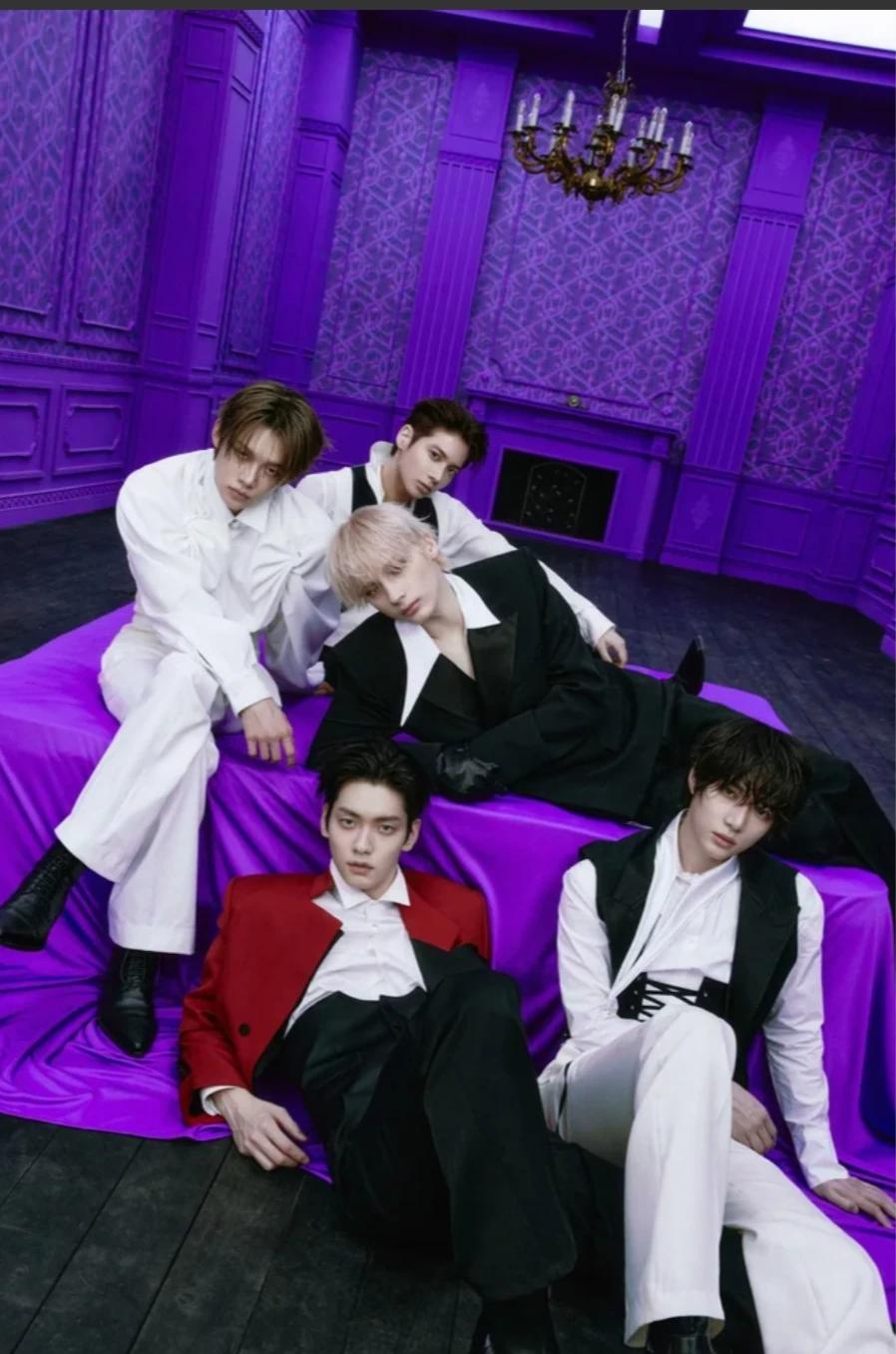 TXT Vampires #2  thumbnail
