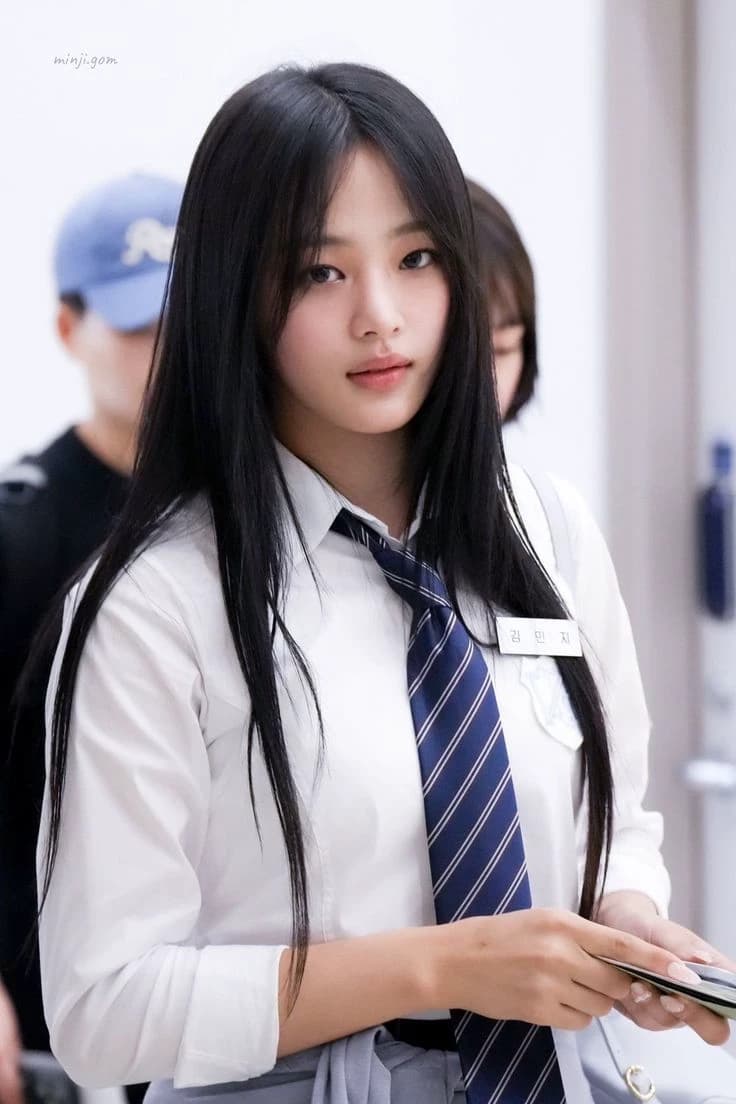 Kim Minji thumbnail
