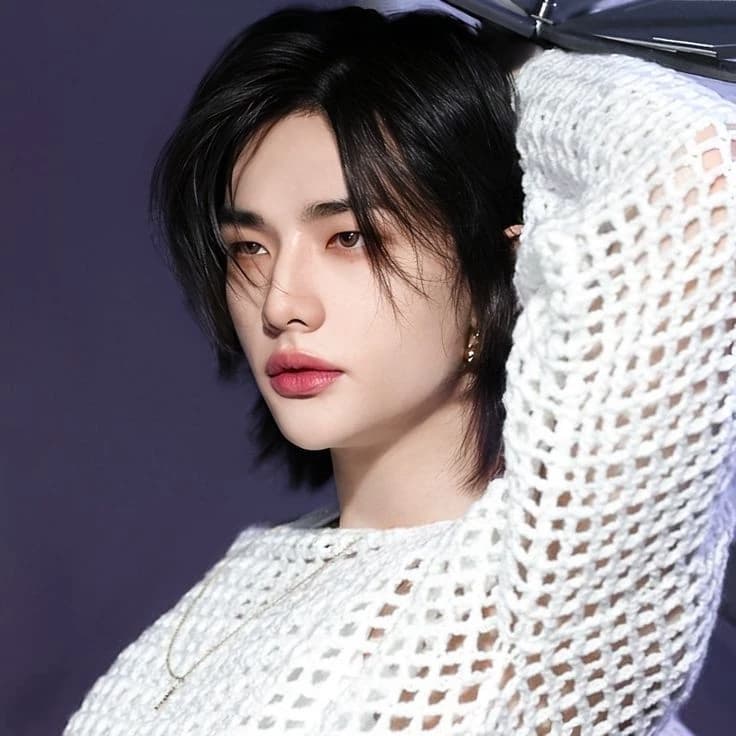 Hyunjin thumbnail