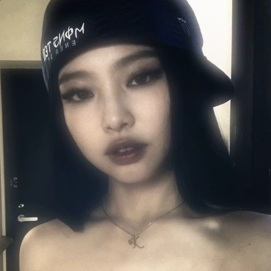 Jennie thumbnail